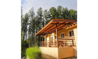 En venta casa en Altos de María