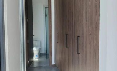 RENTA Suite con vista- República de El Salvador. CW