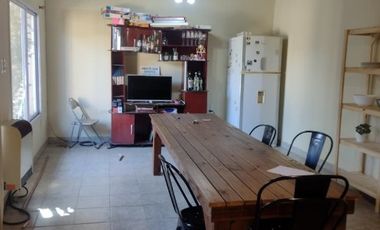 Casa en venta en Ezpeleta Este