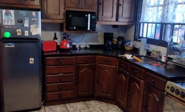 Casa en venta en Ezpeleta Este