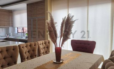 HERMOSA CASA DE OPORTUNIDAD EN MANTA