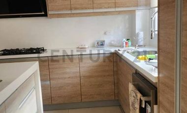 HERMOSA CASA DE OPORTUNIDAD EN MANTA