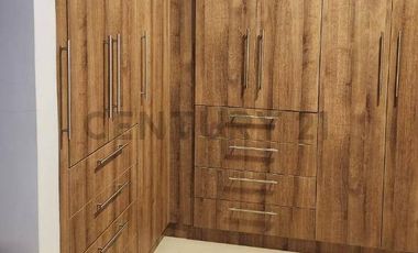 HERMOSA CASA DE OPORTUNIDAD EN MANTA