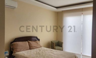 HERMOSA CASA DE OPORTUNIDAD EN MANTA