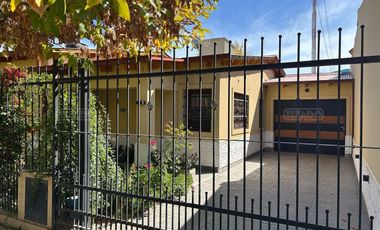 Casa en Venta en Cinco Saltos, Rio Negro, Patagonia, Argentina