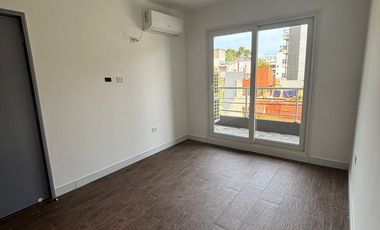 Alquiler Departamento 2 Ambientes en Coghlan