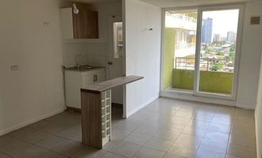 Departamento en Venta en Pedro León Ugalde / Compañía / Carlos Pezoa Veliz