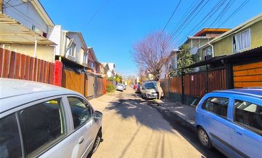 Casa en Arriendo en Arriendo Casa 2D 1B 3E Pasaje Manizales, Quilicura