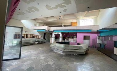 BODEGA CERCA PERIFÉRICO