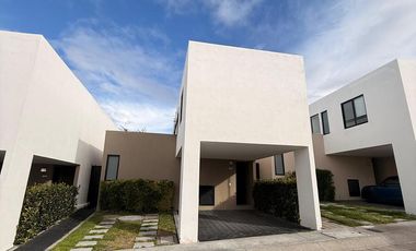 Casa en Venta en Zibata el Marqués, Queretaro