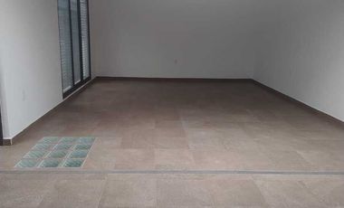 SE RENTA CASA IDEAL PARA ESTANCIA INFANTIL U OFICINAS