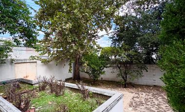 Residencia en venta con excelente ubicación, terreno y potencial