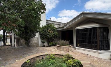 Residencia en venta con excelente ubicación, terreno y potencial