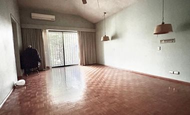 Residencia en venta con excelente ubicación, terreno y potencial