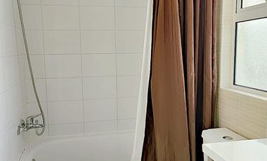 Departamento en arriendo temporal c/ estacionamiento en Playa Brava