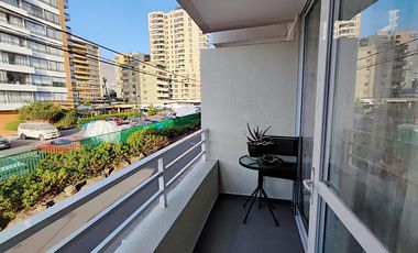 Departamento en arriendo temporal c/ estacionamiento en Playa Brava