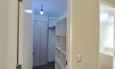 Departamento en arriendo temporal c/ estacionamiento en Playa Brava