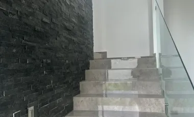 Casa en renta en Los Sabinos, Santiago, Nuevo León