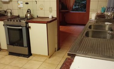 IDEAL RESTAUARANTE ,GIMNASIO,ESTACIONAMIENTOS