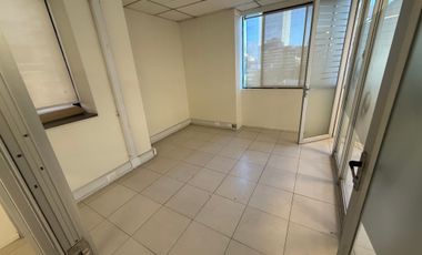 ARRIENDO 2 OF 125 MTS CADA UNA 4 PRIVADOS METRO TOBALABA