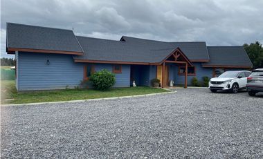 Venta casa en parcela en condominio privado – Río Negro, Casa de Lata