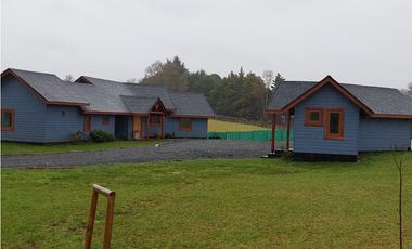 Venta casa en parcela en condominio privado – Río Negro, Casa de Lata