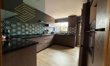 SE ARRIENDA MUY COMODA CASA EN BOSQUE DE MONTEMAR