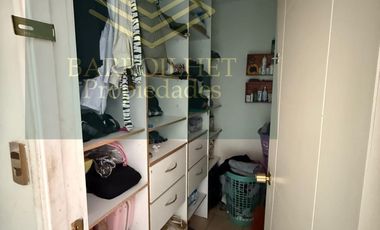 SE ARRIENDA MUY COMODA CASA EN BOSQUE DE MONTEMAR