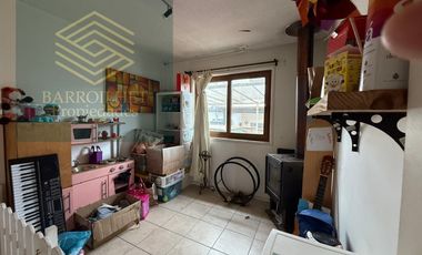 SE ARRIENDA MUY COMODA CASA EN BOSQUE DE MONTEMAR