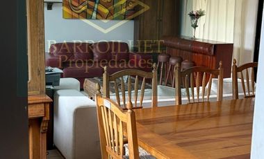 SE ARRIENDA MUY COMODA CASA EN BOSQUE DE MONTEMAR