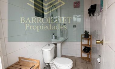 SE ARRIENDA MUY COMODA CASA EN BOSQUE DE MONTEMAR