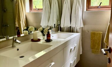 LINDO Y AMPLIO DEPARTAMENTO ORILLA DE LAGO VILLARRICA