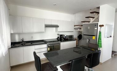 !Casa Amueblada en Renta en la Zona Sur de Zapopan!