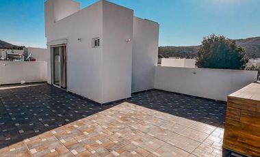 !Casa Amueblada en Renta en la Zona Sur de Zapopan!