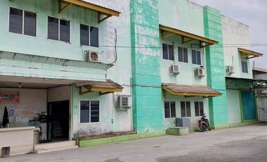 GUDANG SIAP HUNI DI MARGOMULYO INDAH, STRATEGIS