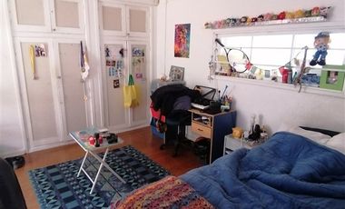 Casa en Venta en Los Fresnos, Clínica Miraflores