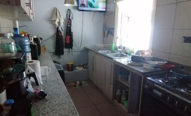 Casa en Venta en Los Fresnos, Clínica Miraflores