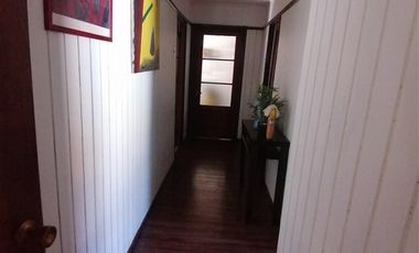 Casa en Venta en Los Fresnos, Clínica Miraflores