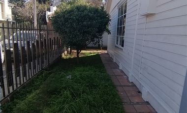 Casa en Venta en Los Fresnos, Clínica Miraflores