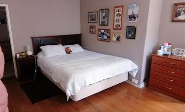 Casa en Venta en Los Fresnos, Clínica Miraflores