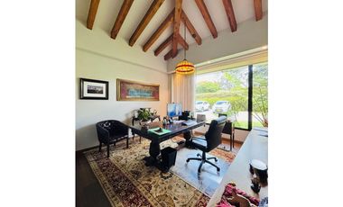 Venta de Casa moderna vía San Antonio la Ceja