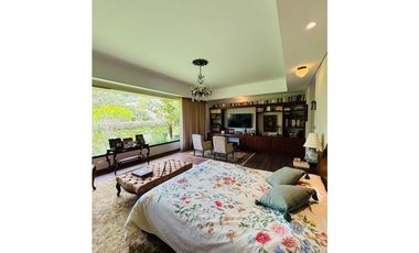 Venta de Casa moderna vía San Antonio la Ceja