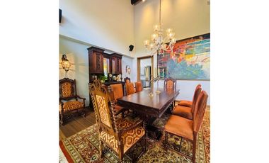 Venta de Casa moderna vía San Antonio la Ceja