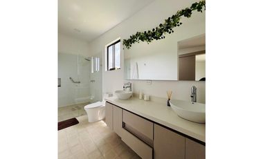 Casa campestre en unidad a cerrada en El Retiro