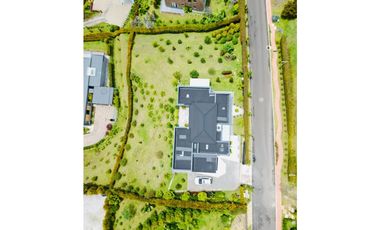 Casa campestre en unidad a cerrada en El Retiro