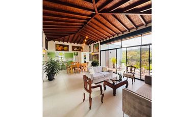 Casa campestre en unidad a cerrada en El Retiro