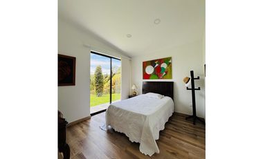 Casa campestre en unidad a cerrada en El Retiro