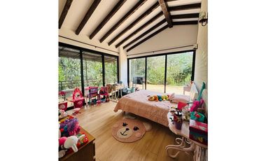 Casa campestre unidad cerrada vía san Antonio la ceja