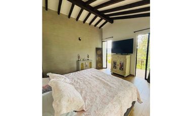 Casa campestre unidad cerrada vía san Antonio la ceja