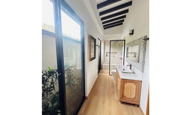 Casa campestre unidad cerrada vía san Antonio la ceja